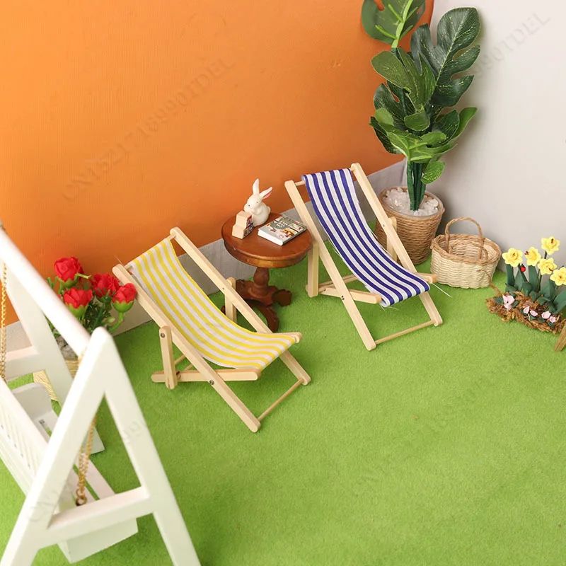 Mini Wooden Beach Chair Dollhouse Furniture